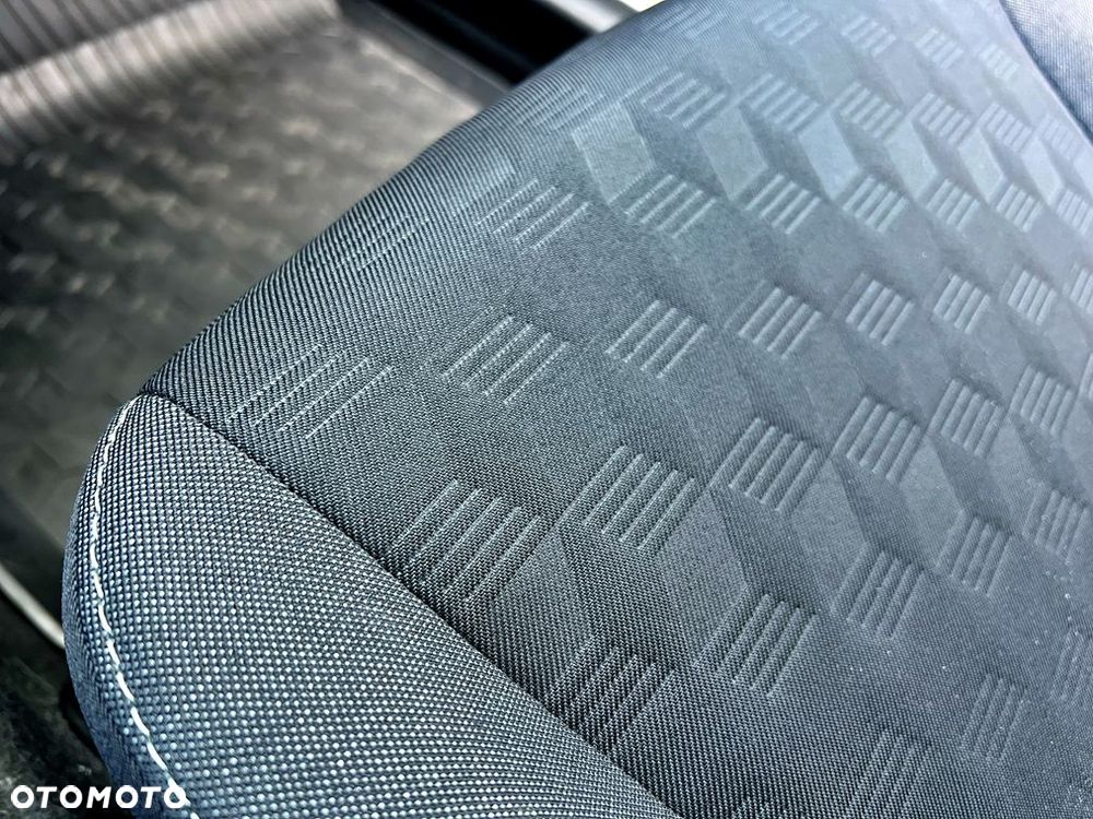 Toyota Yaris Hybrid 1.5 Style - 15