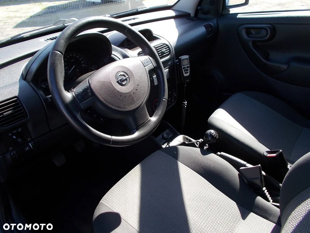 Opel Combo - 19