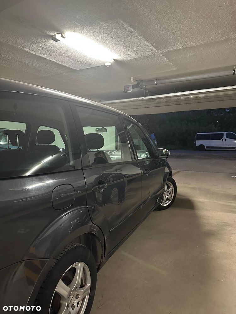 Ford Galaxy - 3