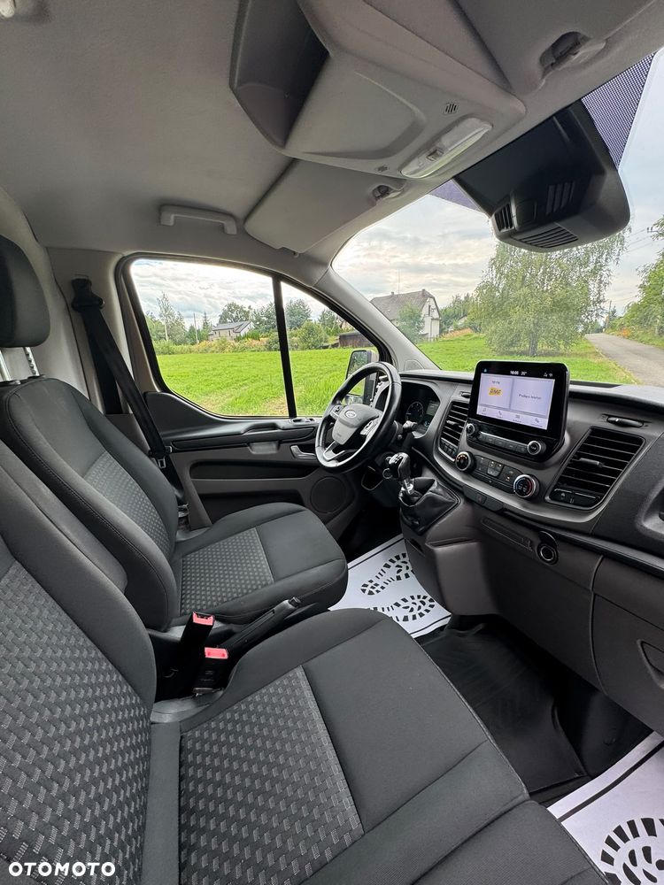 Ford Transit - 24
