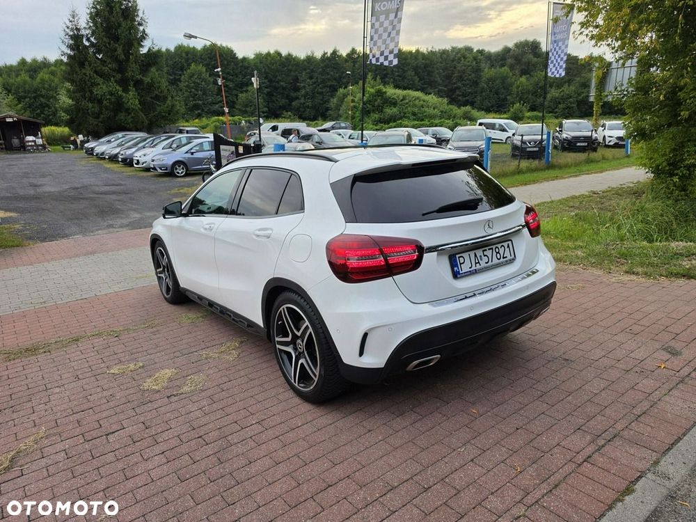 Mercedes-Benz GLA 220 4-Matic AMG Line - 4
