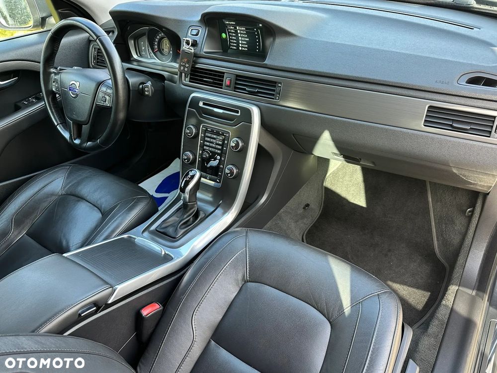Volvo V70 2015 photo 5