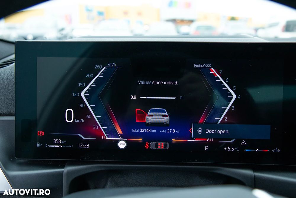 BMW Seria 3 320i xDrive AT - 13