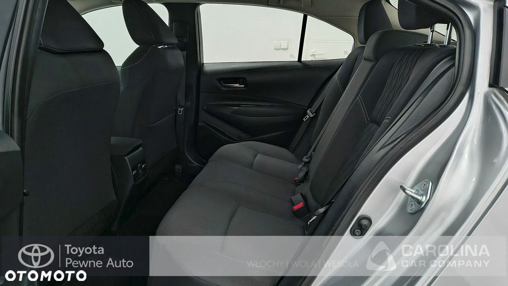 Toyota Corolla - 13