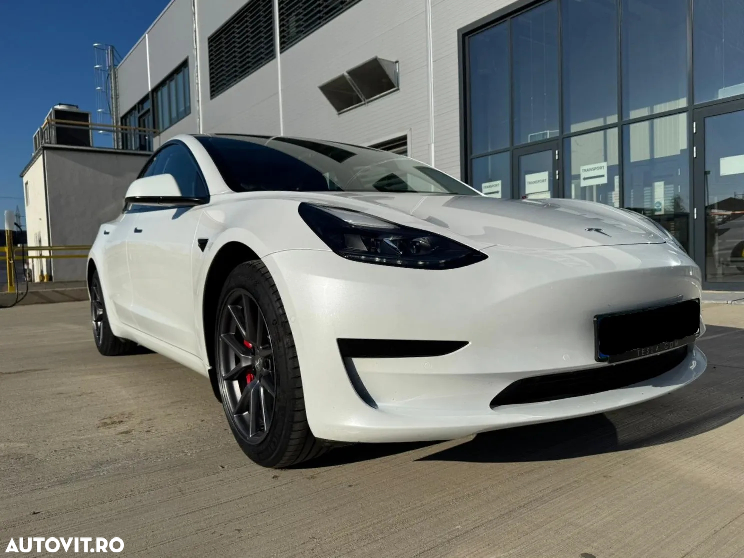 Tesla Model 3 Standard Reichweite Plus Hinterradantrieb - 3