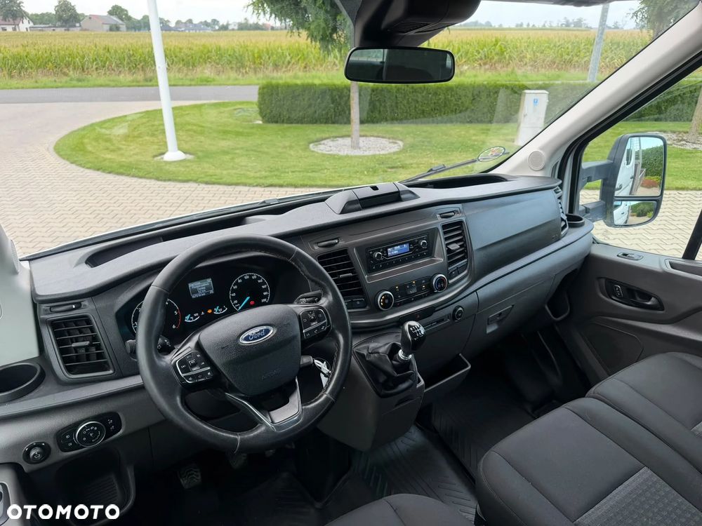 Ford Transit - 24