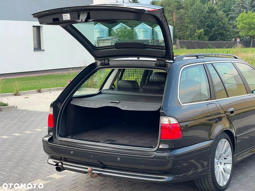 BMW Seria 5 - 10