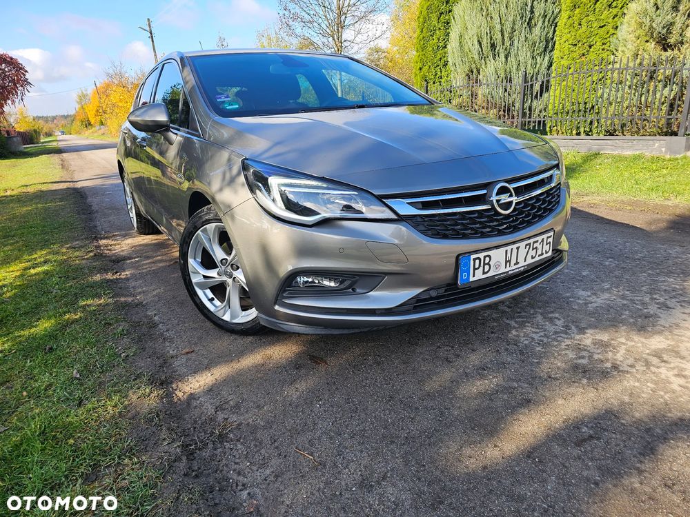 Opel Astra 1.4 Turbo 120 Jahre - 25