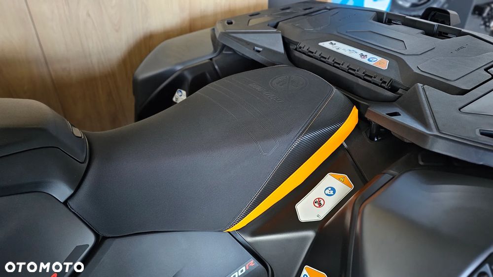 Can-Am Outlander - 18