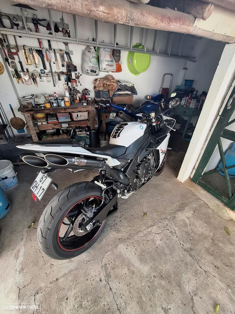 Yamaha YZF - 14