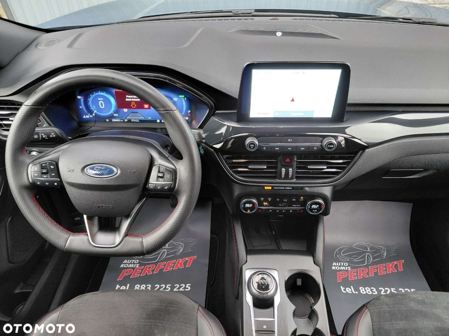 Ford Kuga - 22