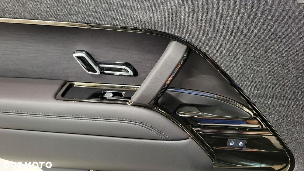 Land Rover Range Rover Sport - 12