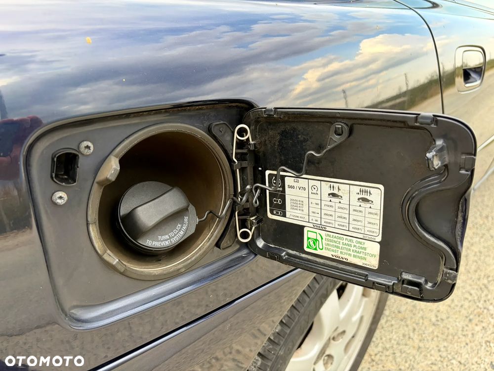 Volvo S60 - 25