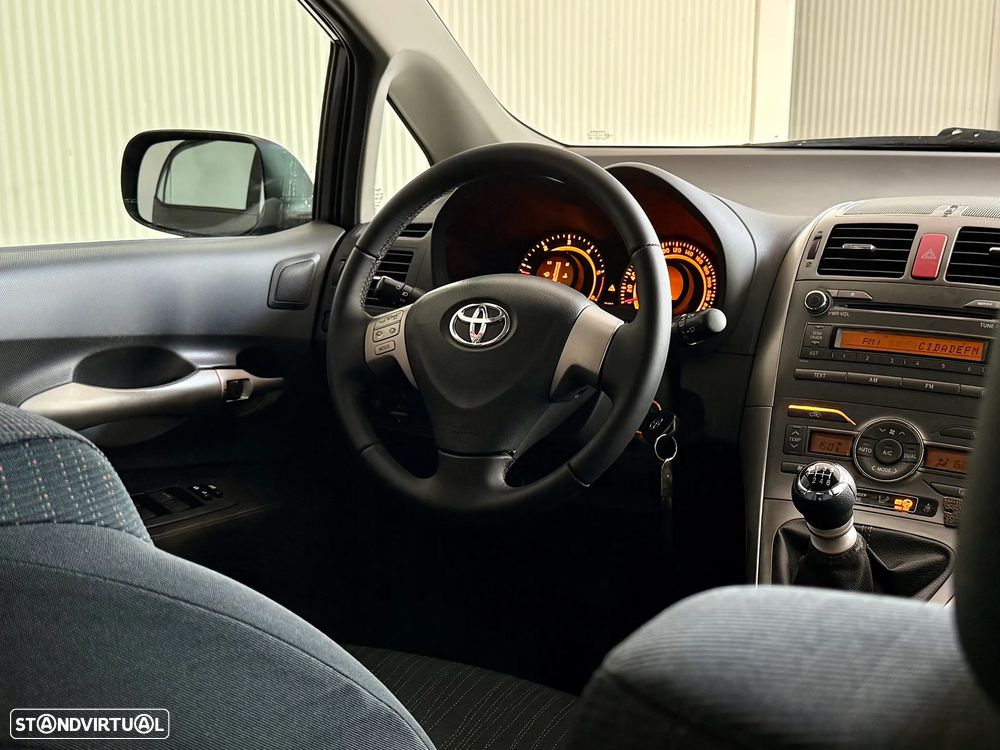 Toyota Auris 1.4 D-4D Sol DPF - 10