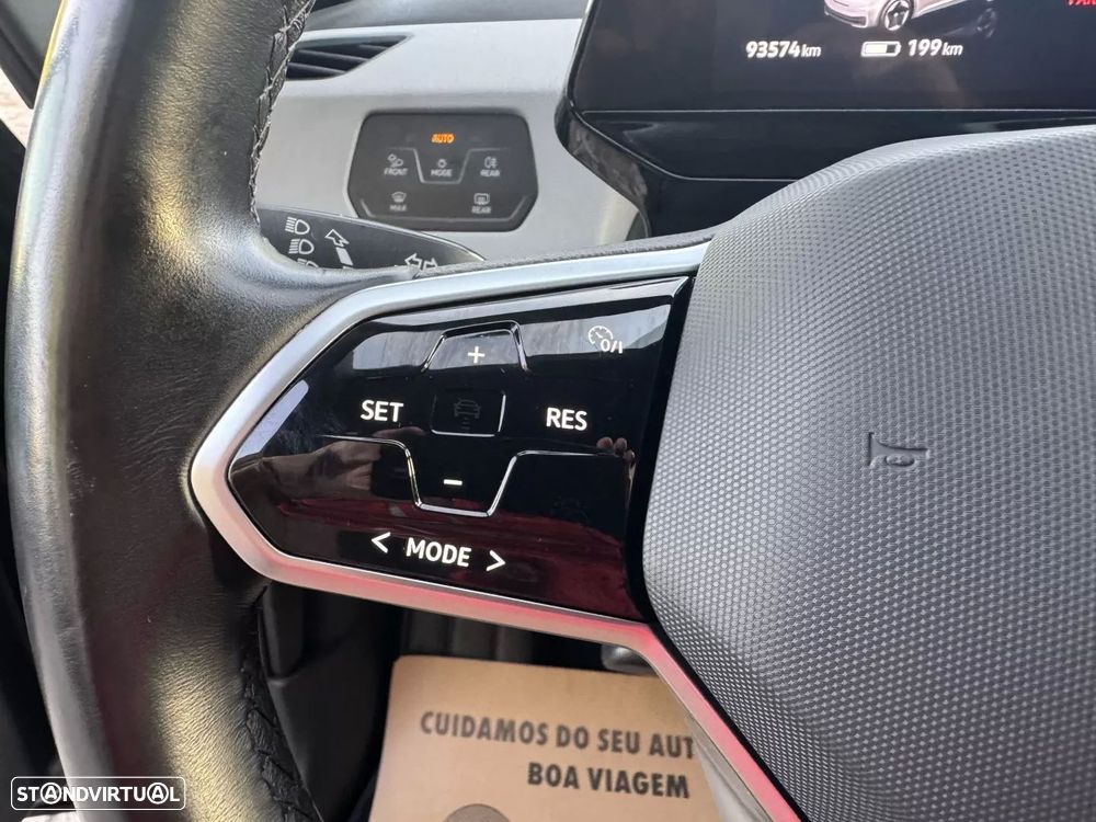 VW ID.3 58 kWh 1st - 32