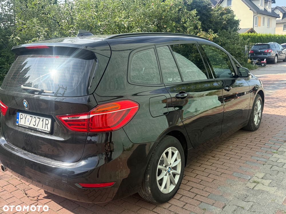 BMW Seria 2 216d Sport Line - 6