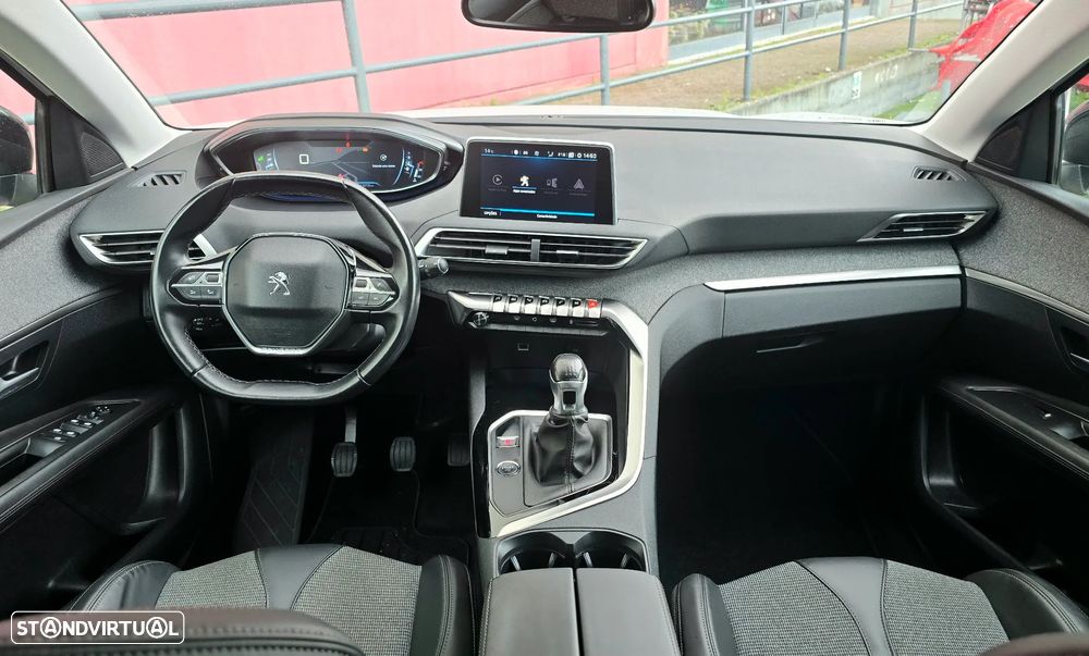 Peugeot 3008 1.2 PureTech Allure J18 - 27