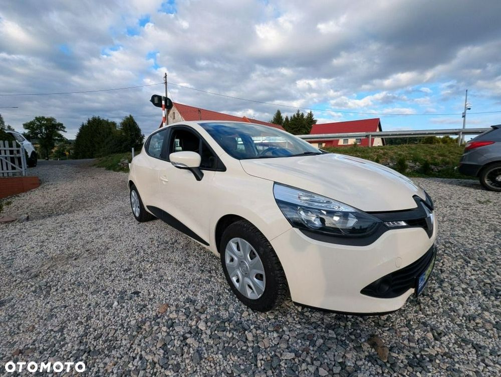 Renault Clio 1.2 16V 75 Expression - 3