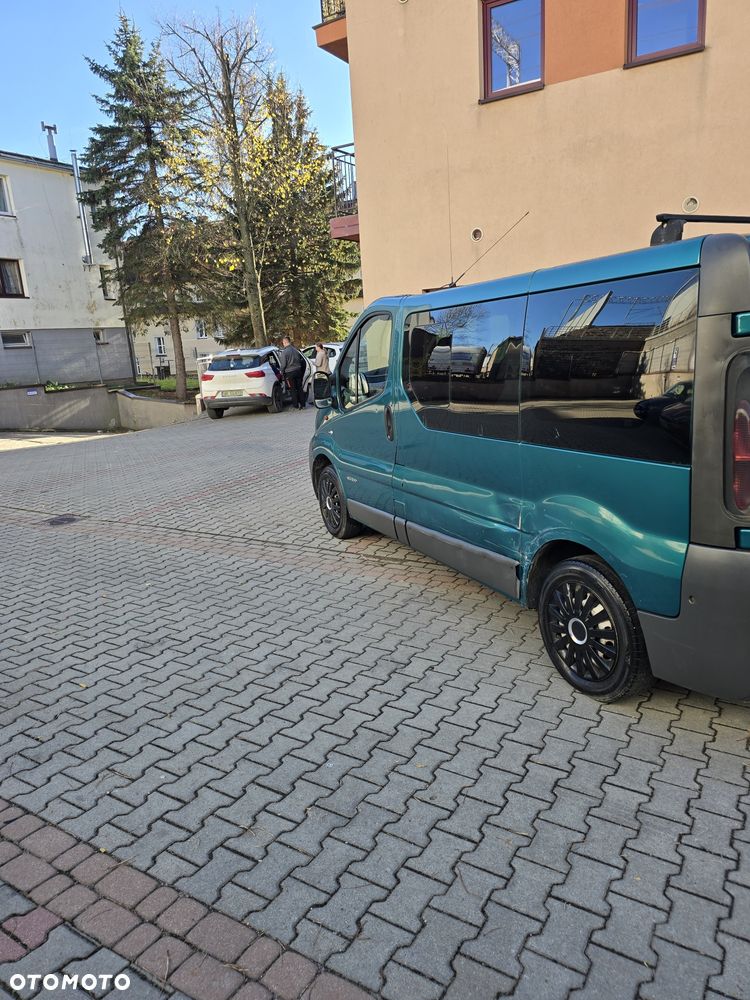 Renault Trafic - 6