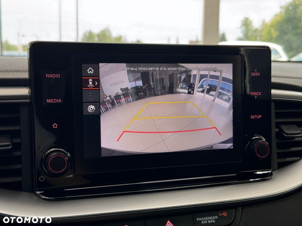 Kia Ceed 1.5 T-GDI M DCT - 35