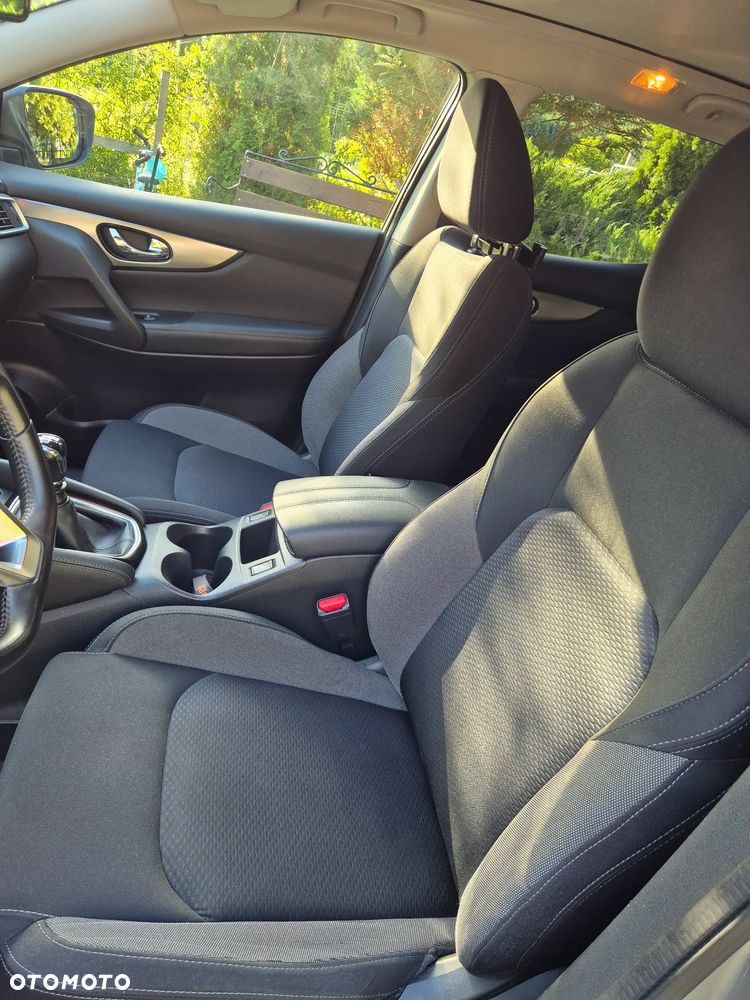 Nissan Qashqai 1.3 DIG-T N-Connecta - 21