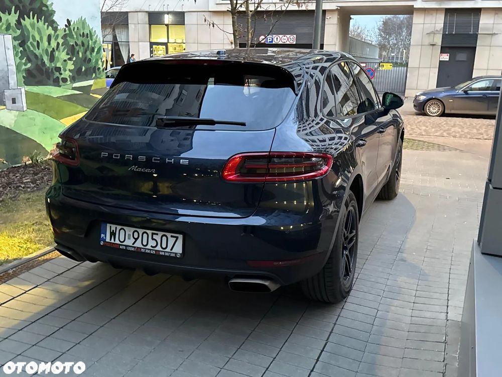 Chrysler Pacifica - 3