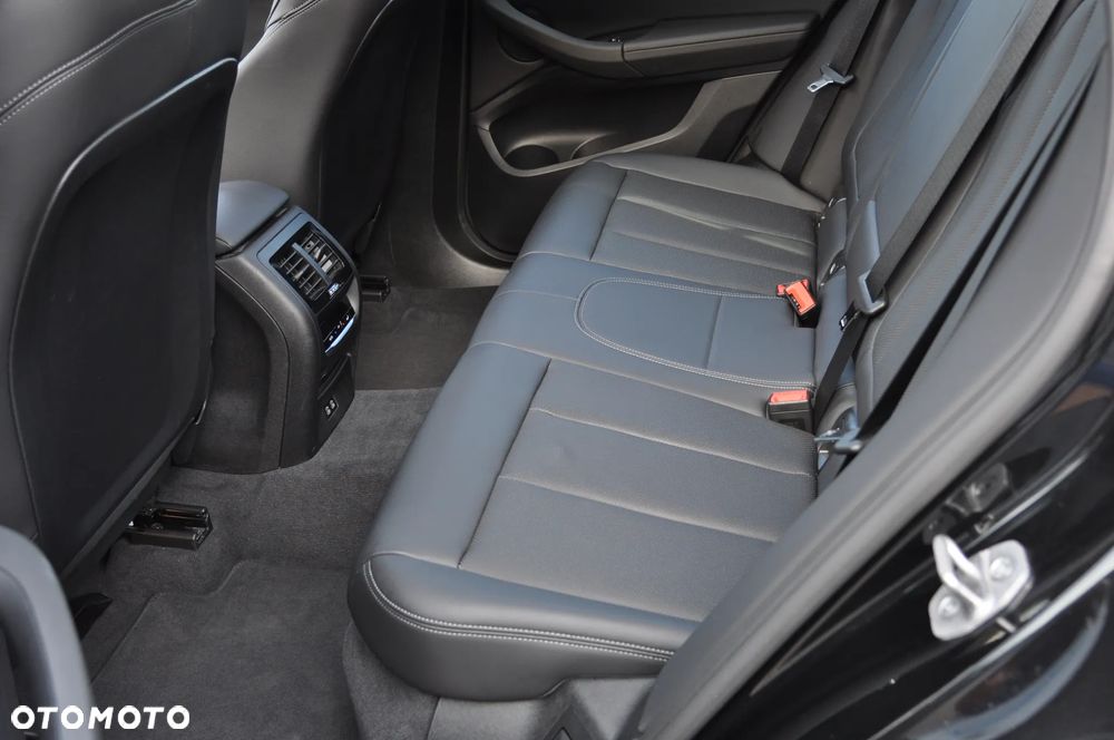 BMW X3 xDrive20i sport - 16