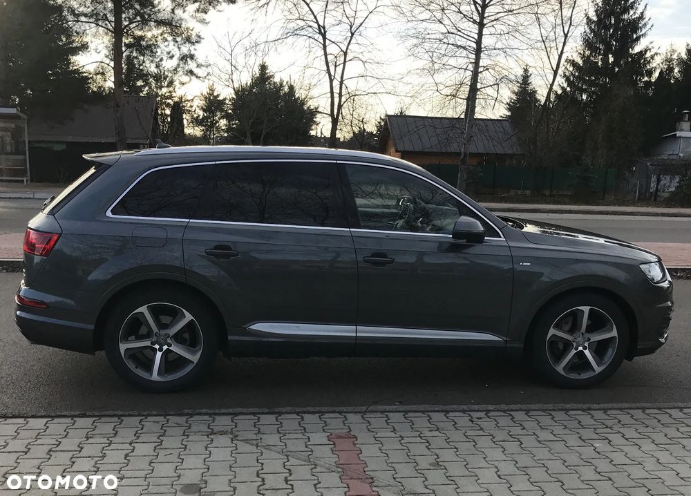 Audi Q7 - 8
