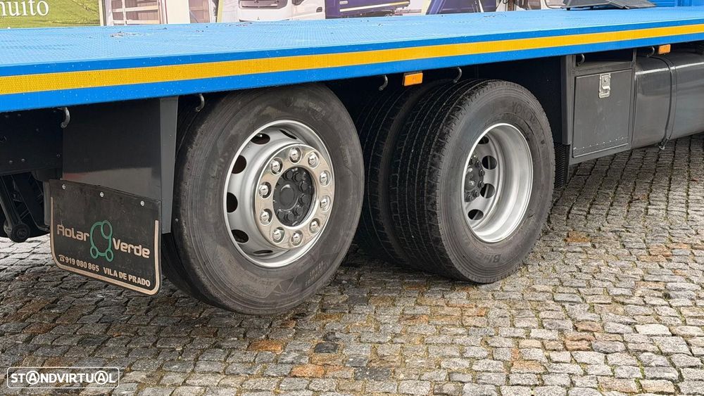 Mercedes Benz 280 ESTRADO DE 8700 mm - 14