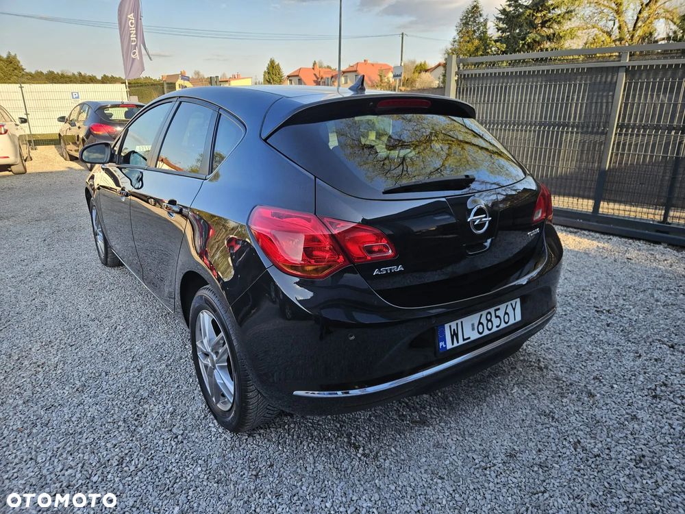 Opel Astra 1.4 Turbo Edition - 8