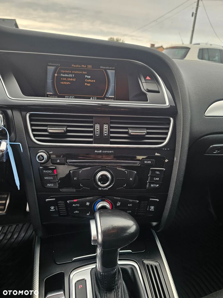 Audi A4 Avant 2.0 TDI S tronic quattro - 7
