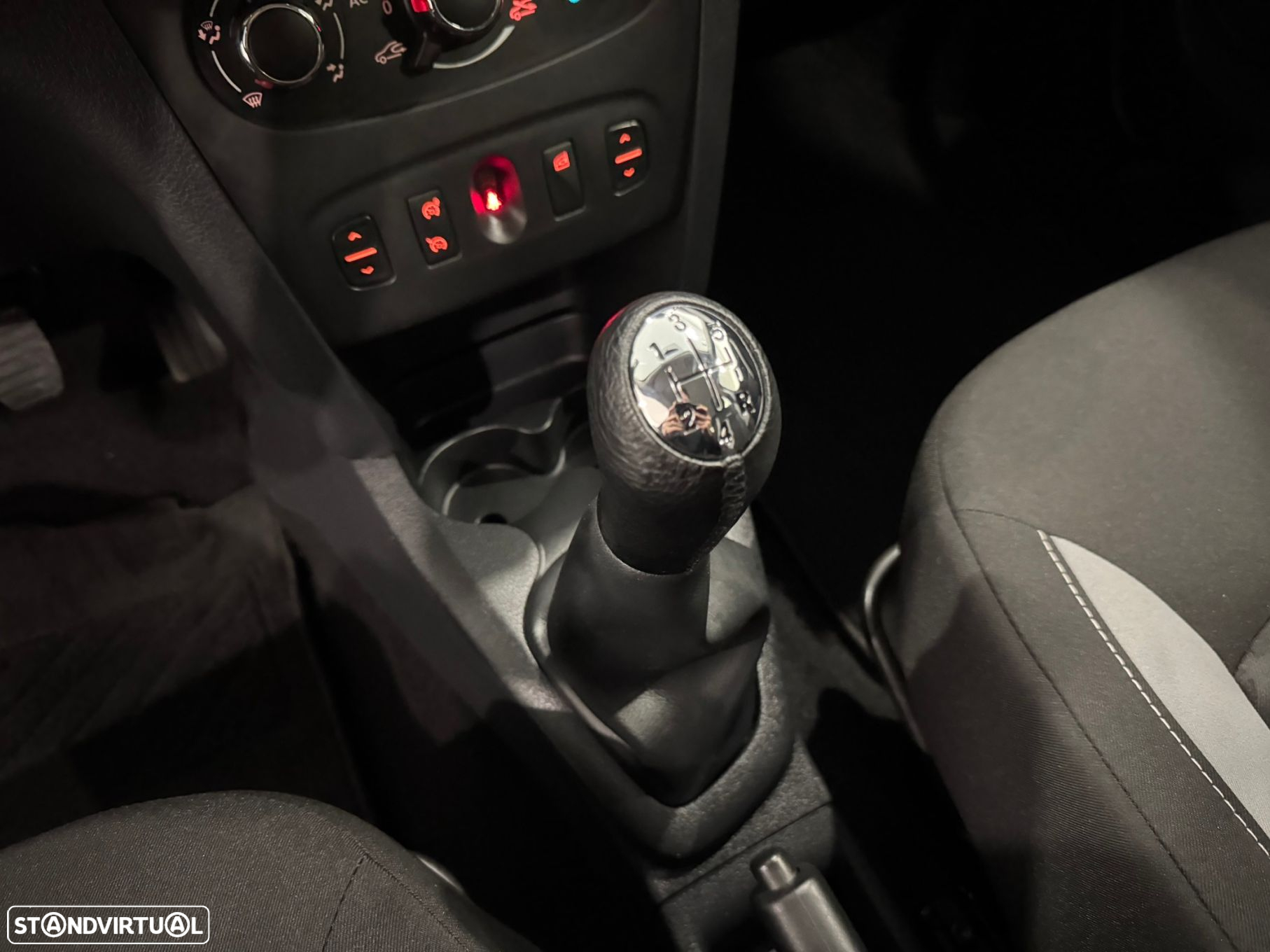 Dacia Sandero 0.9 TCe Stepway - 41