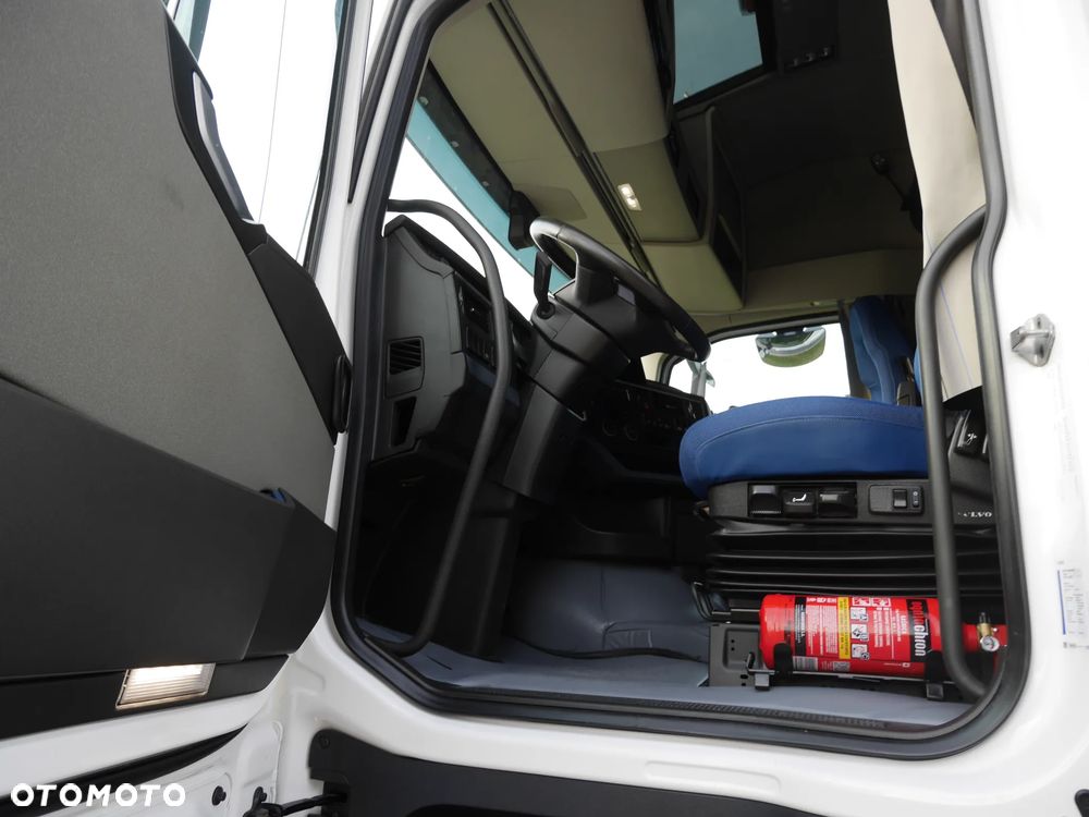 Volvo FH / 500 / EURO 6/Klima Postojowa/ ACC / I -COOL / NO - 17