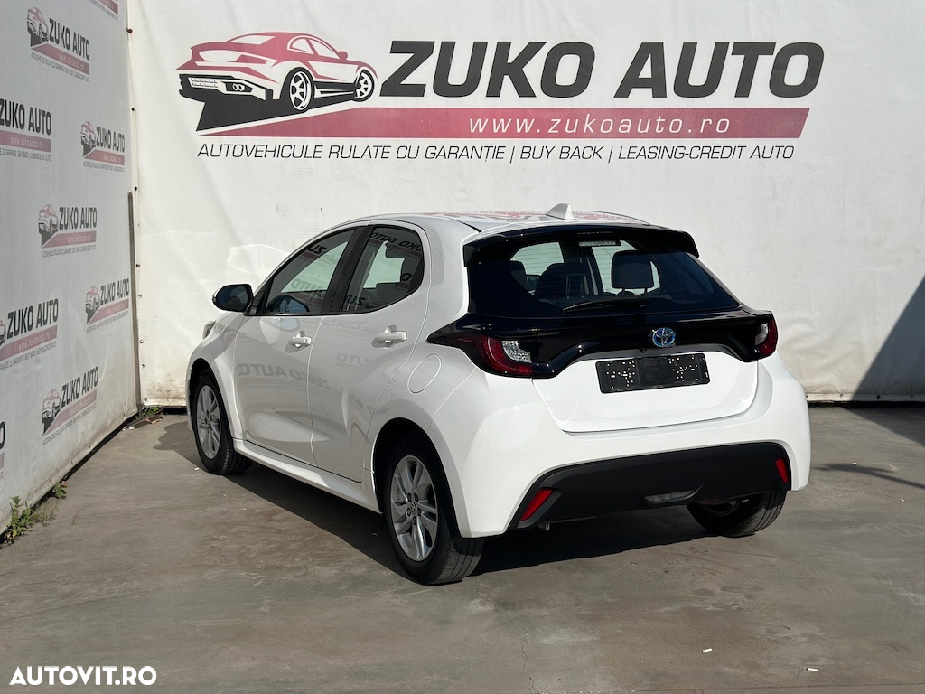 Toyota Yaris Hybrid 1.5 VVT-i Business Edition - 4