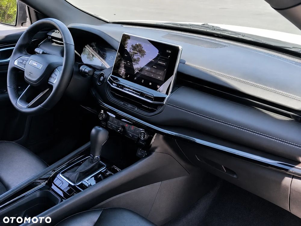 Jeep Compass - 10
