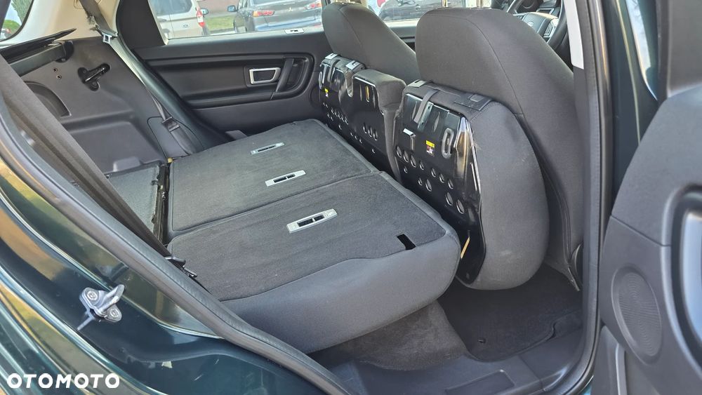 Land Rover Discovery Sport 2.0 TD4 HSE Luxury - 40