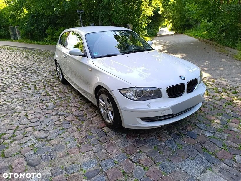 BMW Seria 1 116i - 11