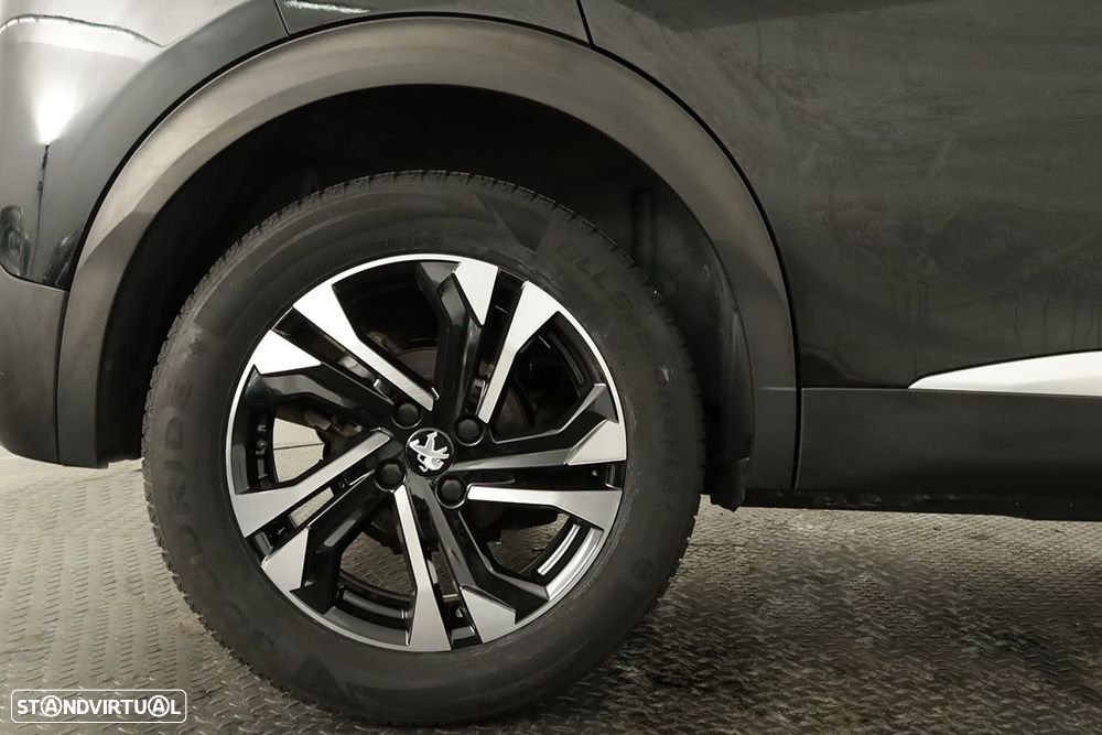 Peugeot 2008 1.2 PureTech GT EAT8 - 5
