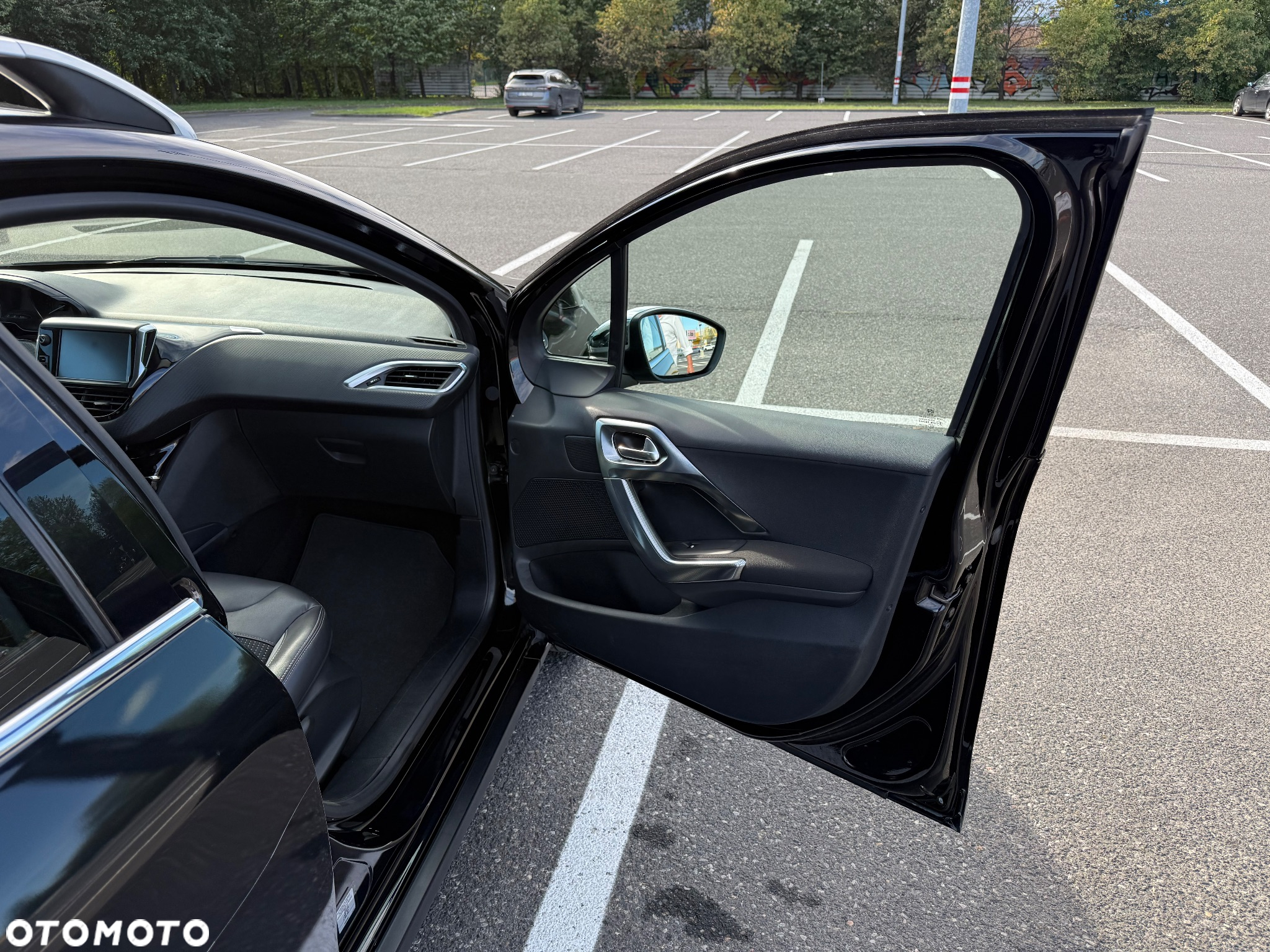 Peugeot 2008 1.6 VTi Allure - 21