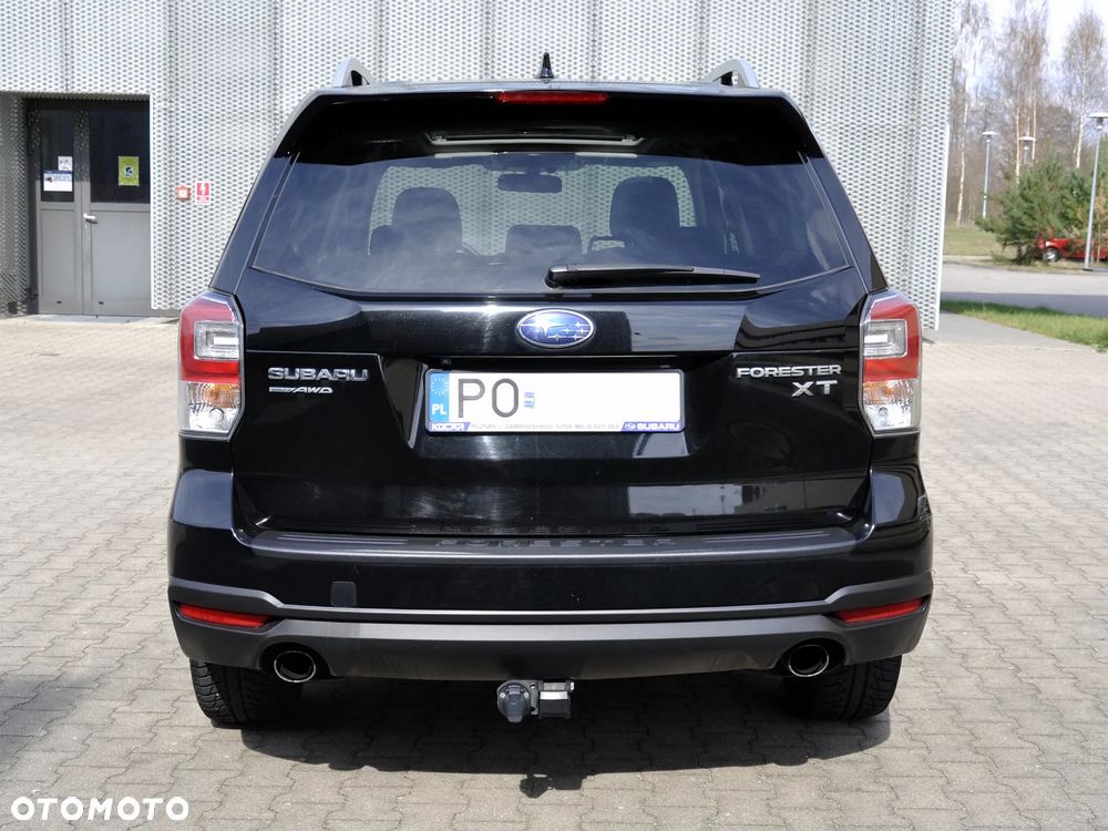 Subaru Forester 2.0 XT Platinum Lineartronic - 10