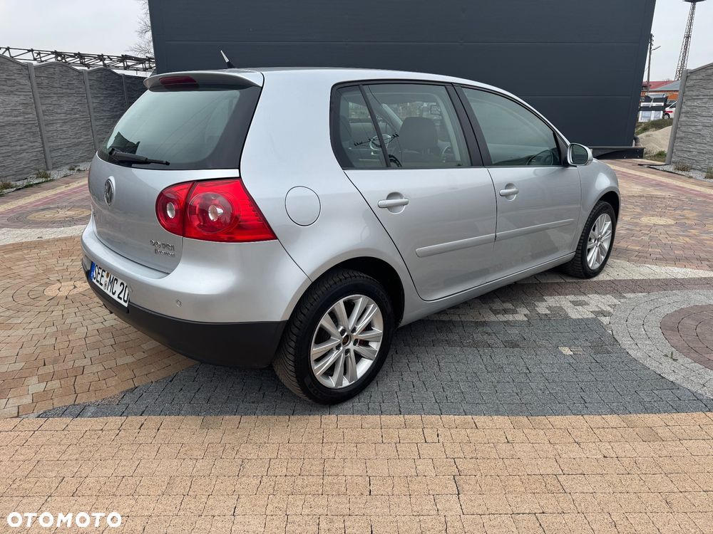Volkswagen Golf 2.0 FSI 4Motion Comfortline - 7