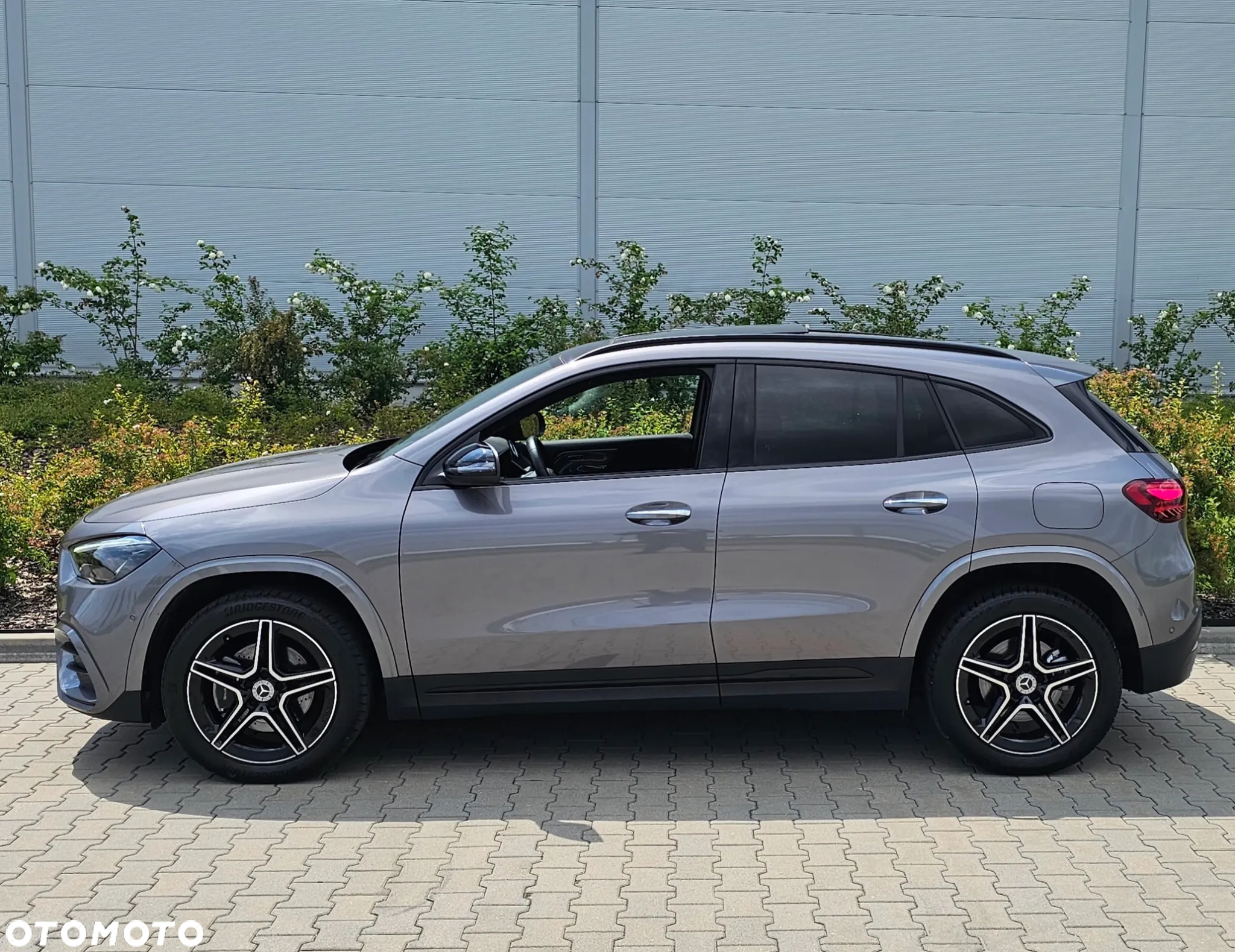 Mercedes-Benz GLA 250 e PHEV AMG Line 8G-DCT - 5