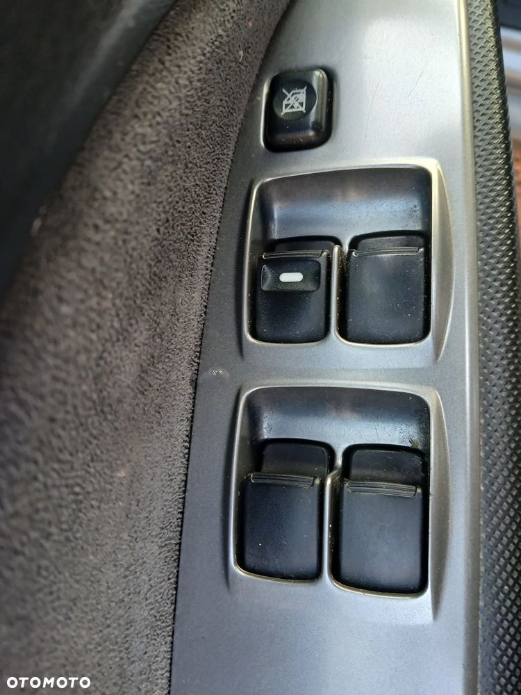 Mitsubishi Outlander 2.0 Comfort 4WD - 5