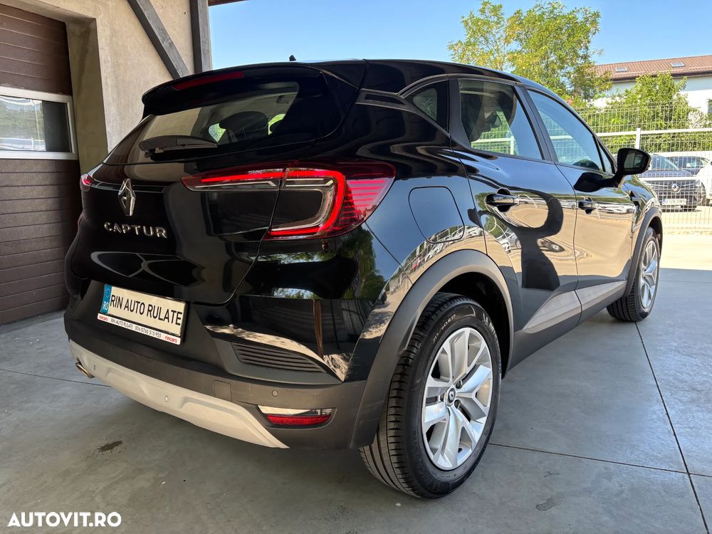 Renault Captur TCe Mild Hybrid 140 EDC GPF TECHNO - 8