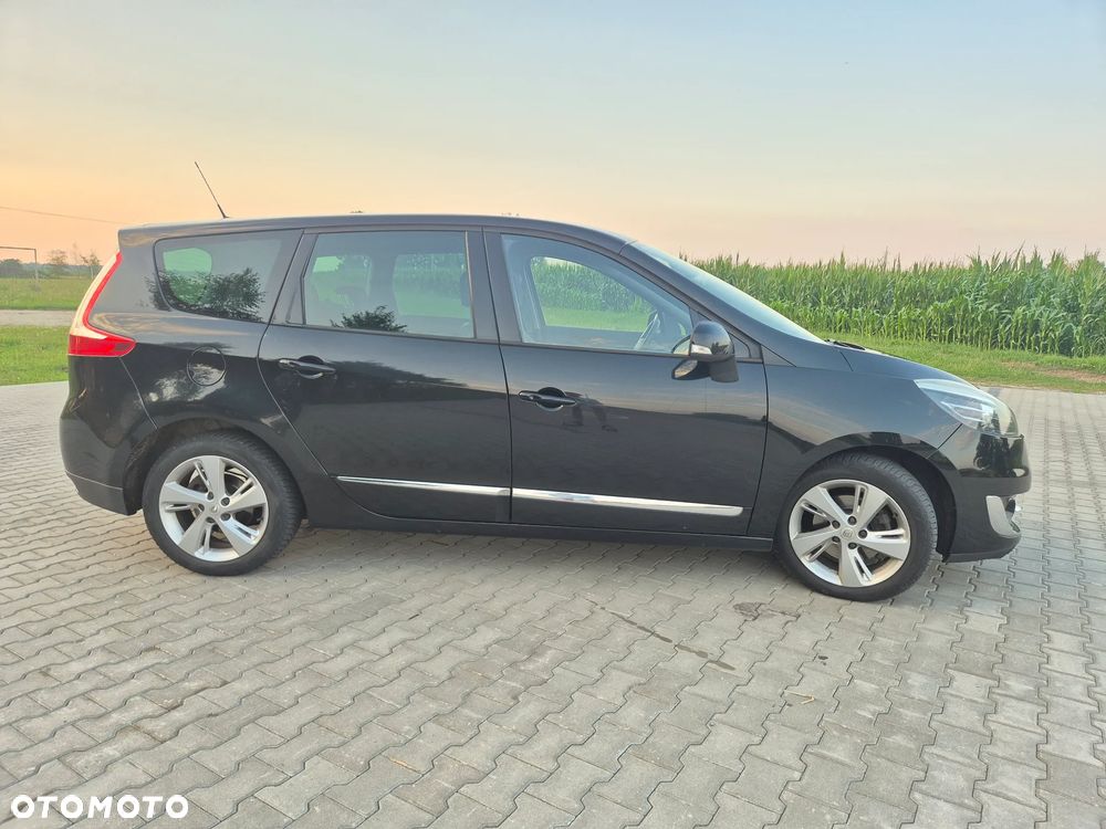 Renault Scenic 1.6 dCi Energy Limited - 11