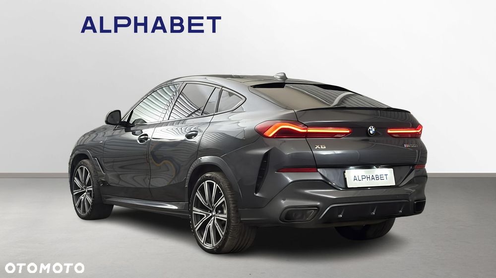 BMW X6 M50i - 3
