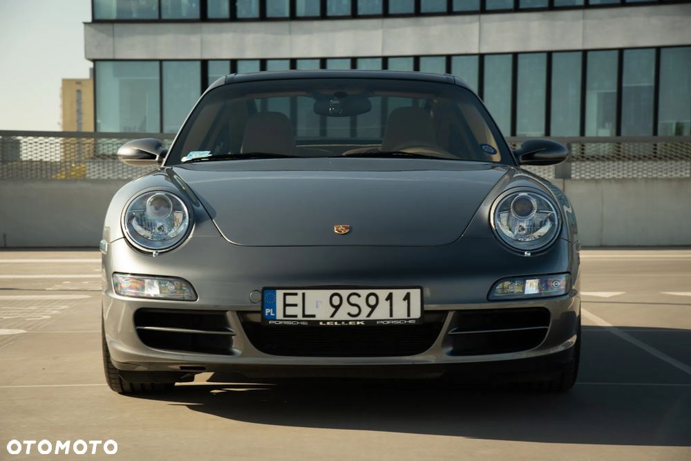 Porsche 911 - 16