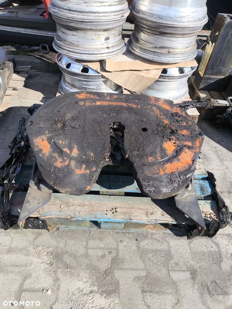 Volvo fh Siodło Jost / 200mm - 6