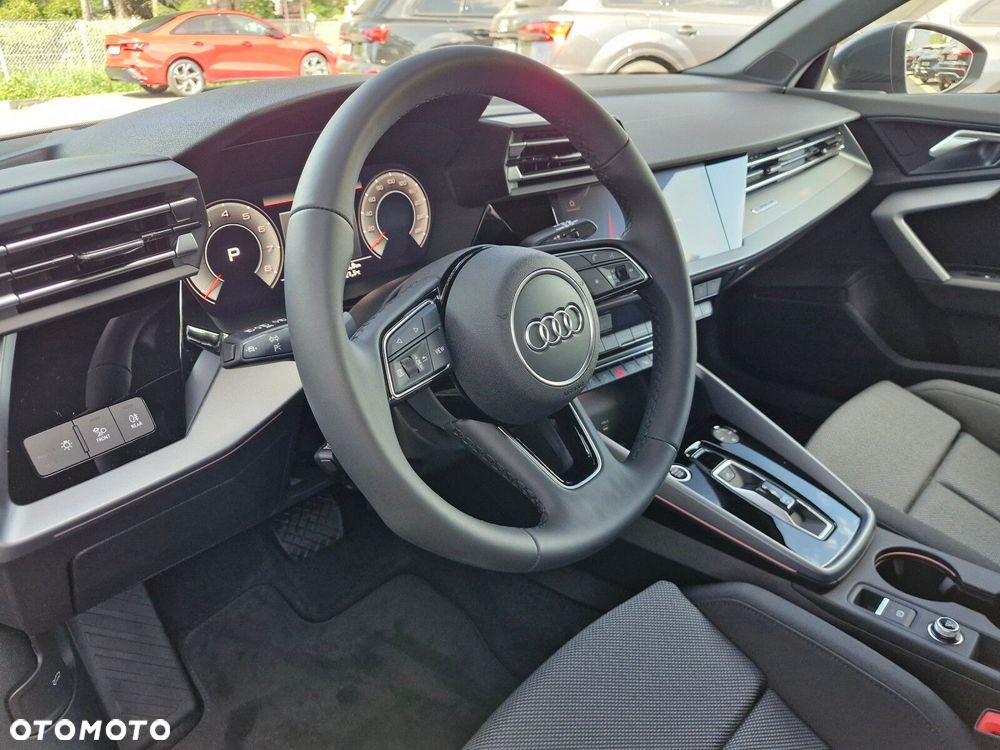 Audi A3 Sportback - 11