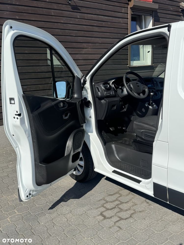 Renault TRAFIC - 12
